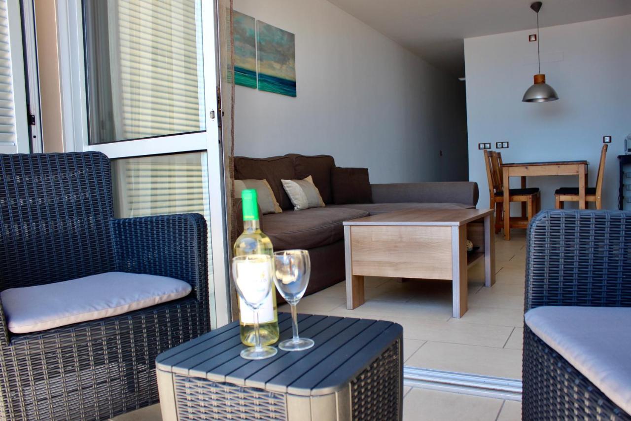 Sunny Ocean View Apartment 포리스 데 아보나 외부 사진