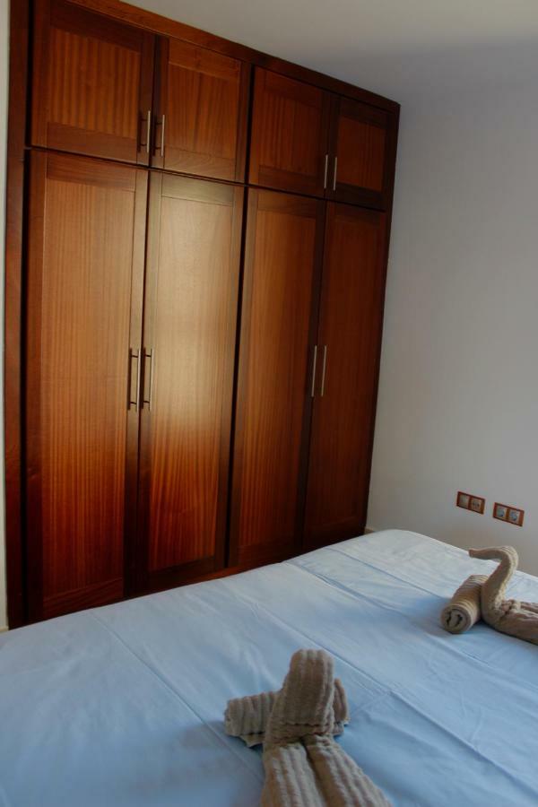 Sunny Ocean View Apartment 포리스 데 아보나 외부 사진