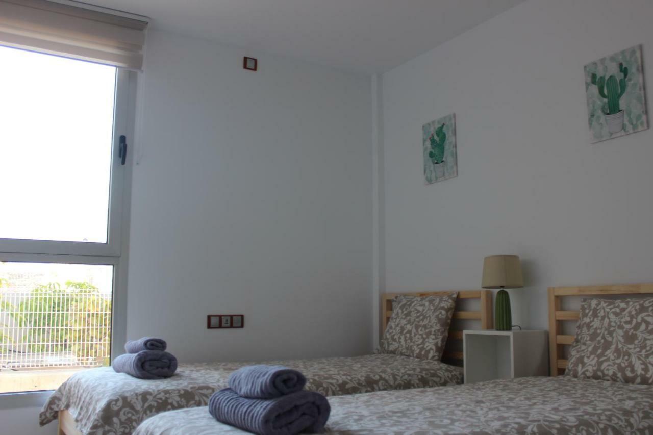 Sunny Ocean View Apartment 포리스 데 아보나 외부 사진